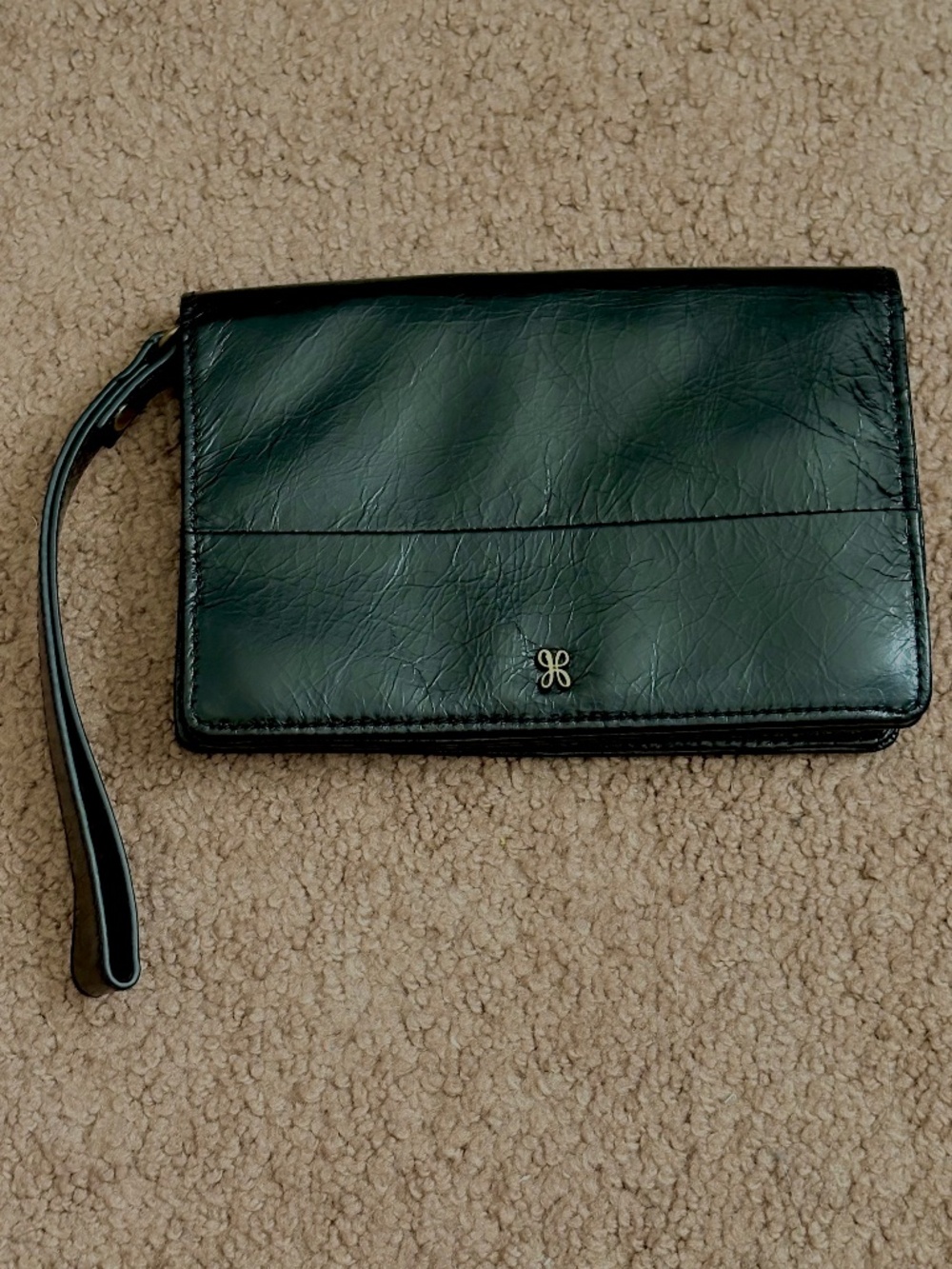 HOBO Jill Leather Wristlet Strap Wallet Card ID Holder Black Leather Luxury
